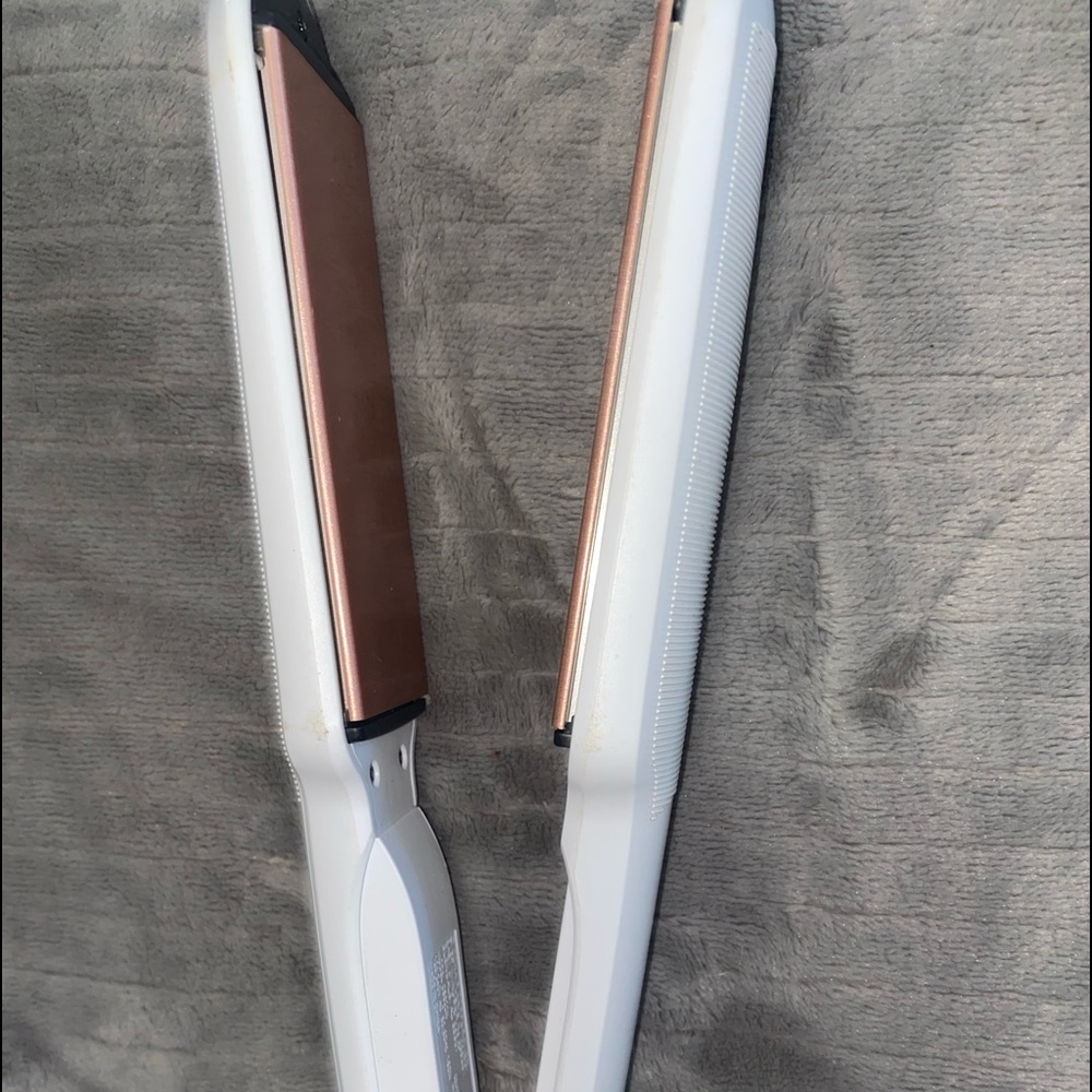 hair straightener